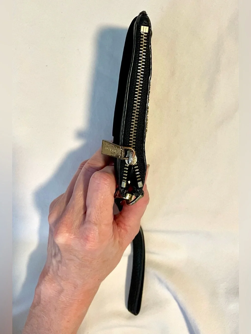 Michael Kors Mercer Coin/Wristlet/Purse - ID Holder & Key Ring - Black - Small